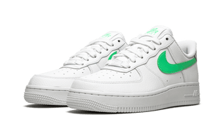 Air Force 1 Low '07 Green Glow - Release Out