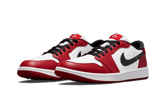 Air Jordan 1 Low Golf Chicago - Release Out