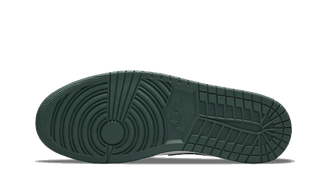 Air Jordan 1 Low Green Toe - Release Out