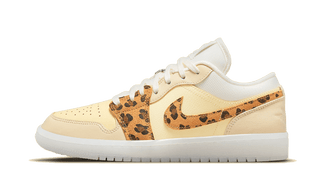 Air Jordan 1 Low SNKRS Day - Release Out