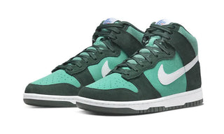 Dunk High Retro SE Athletic Club - Release Out